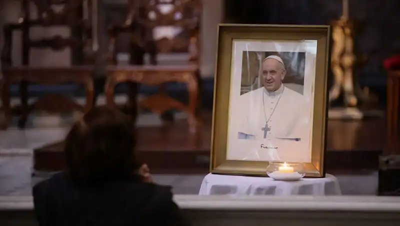 Papa Francis'in Vasiyeti ve Cenazesine Dair Bilgiler Merak Uyandırıyor