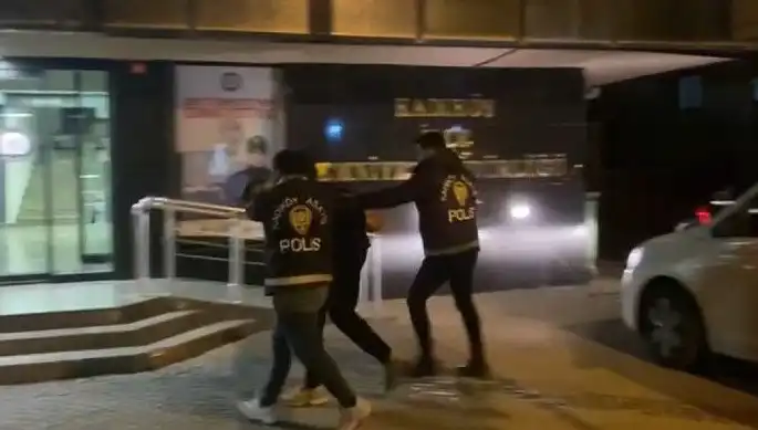 Galatasaray Taraftarını Vurduğu Belirlenen Şüpheli Kısa Sürede Yakalandı
