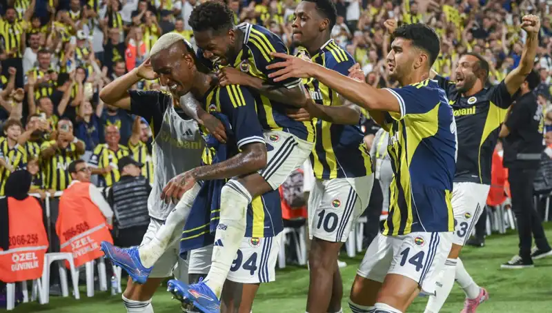 Fenerbahçe'ye Turist Akını: Kasalarını Dolduran Dev Gelir