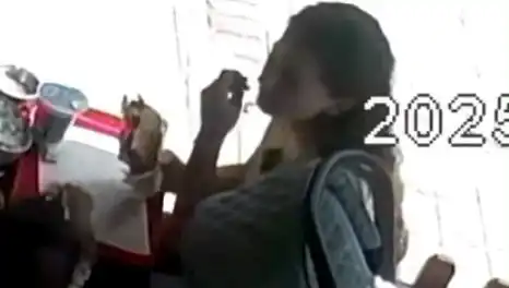 Saçını Koparıp Tostunun İçine Koyan Kadın, Gerekçesiyle Şaşırttı