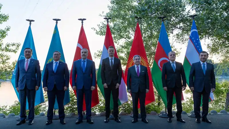 Fidan, Budapeşte’de Uluslararası Görüşmeler İçin Mevkidaşlarıyla Bir Araya Geldi