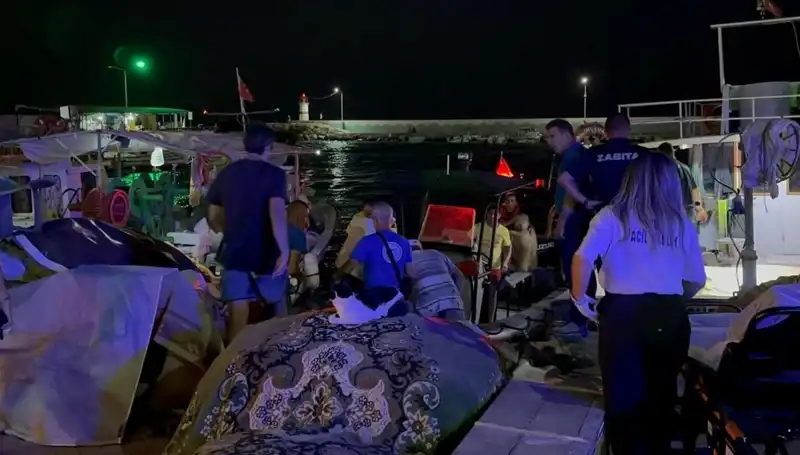 Balıkesir'de Denizde Kaybolan 75 Yaşındaki Adam İçin Kurtarma Çalışmaları Başlatıldı