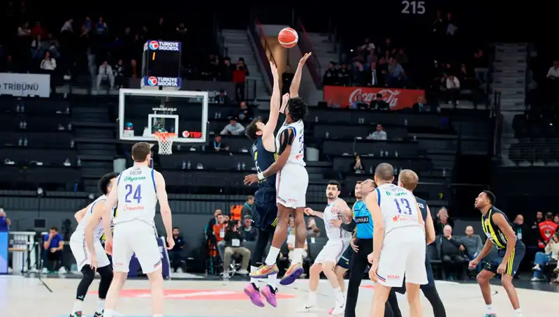 Anadolu Efes-Panathinaikos Maçı Ne Zaman? Heyecan Dolu Karşılaşma Detayları!