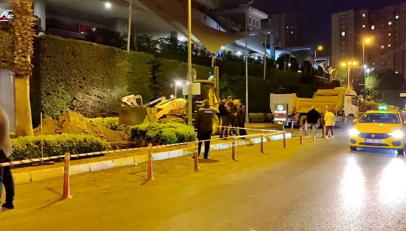 Doğalgaz Paniği AVM'yi Taksim'de Felç Etti: Neler Oldu?