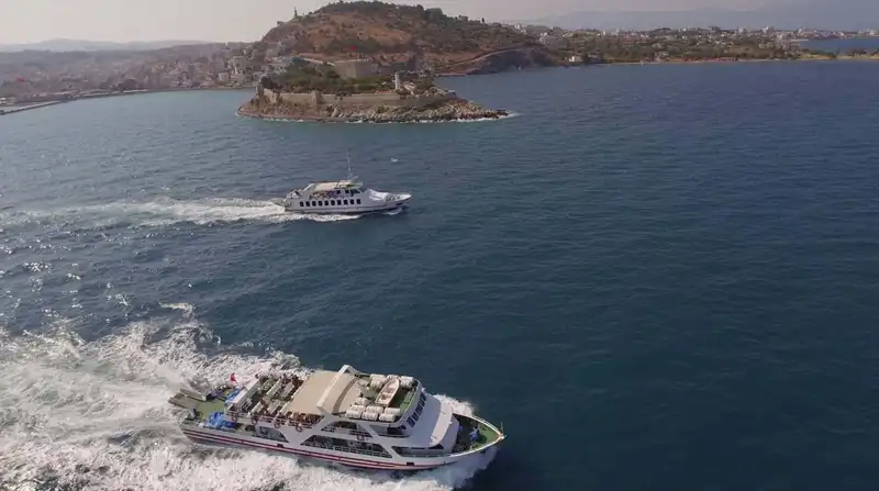 Yunan Adalarında Kapıda Vize ile Seyahat: Yeni Rota Belirlendi!