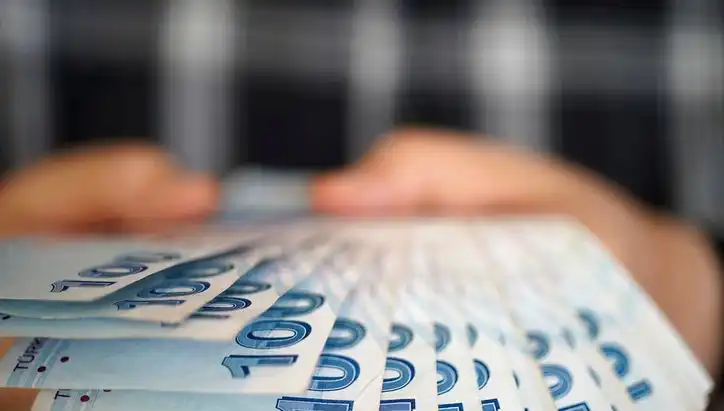 Emekli Promosyon Kampanyaları 2025: Bankalar Ne Kadar Ödeme Yapıyor?