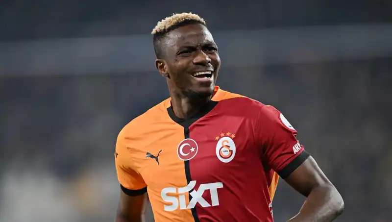 Osimhen’in Geleceği Üzerine Sırlarla Dolu İddialar: Napoli ve Galatasaray!
