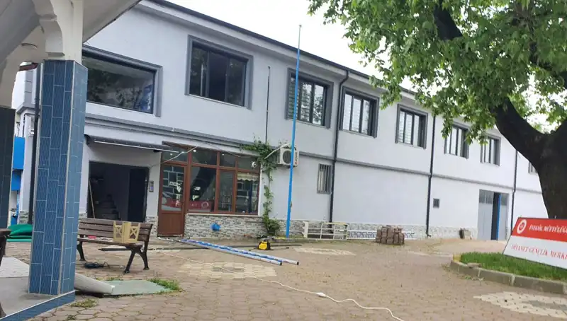 3 Metre Yükseklikten Düşen İşçi Sağlık Durumu ve Olayın Sebepleri