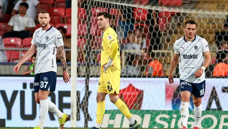 Fenerbahçe'nin Tüm Hedefleri Yok Oldu: Dramatic Mağlubiyet!
