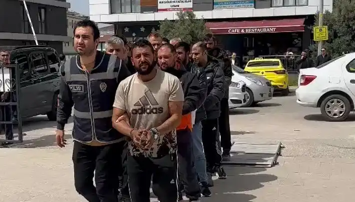 Edirne’de Yılın Operasyonu: Yedi Firari Suçlu Yakalandı!