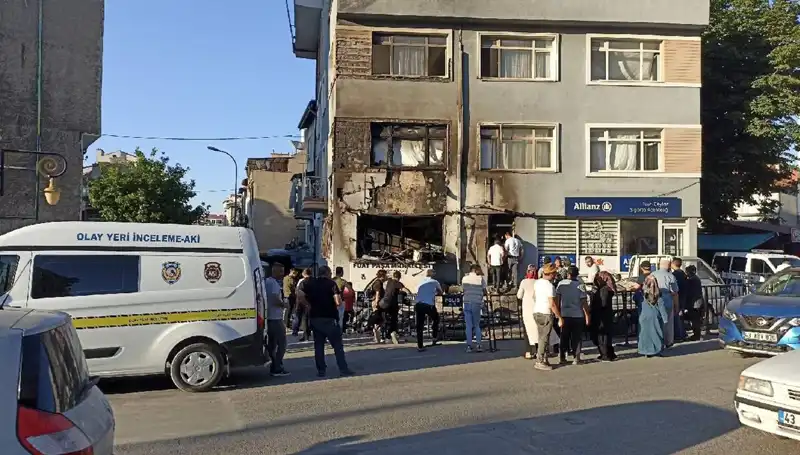 Tüp Bayisinde Yaşanan Patlamanın Ardından Ölü Sayısı İkiye Yükseldi