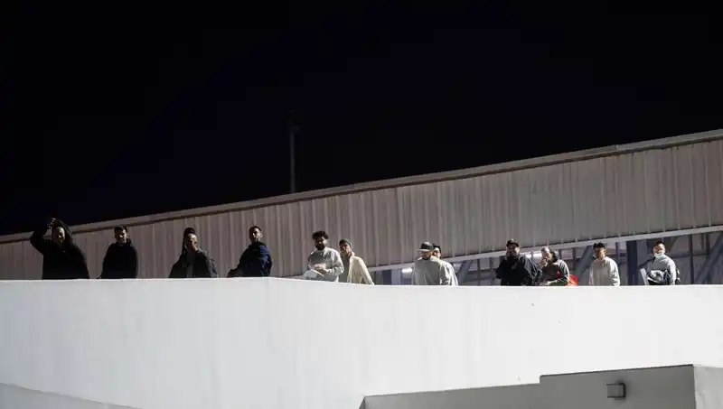 Düzensiz Göçmenlerin Yakalandığı İki İlde Çarpıcı Gelişmeler