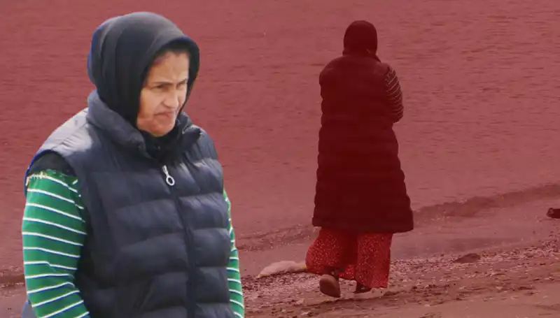 132 Gündür Sahilde Bekleyen Gizemli Büyücü: Kim Bu Kişi?