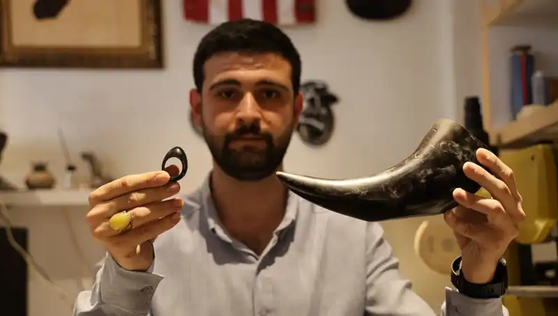 Türk Savaşçıların Gizli Silahı: Manda Boynuzu Kullanımı ve Teknikleri
