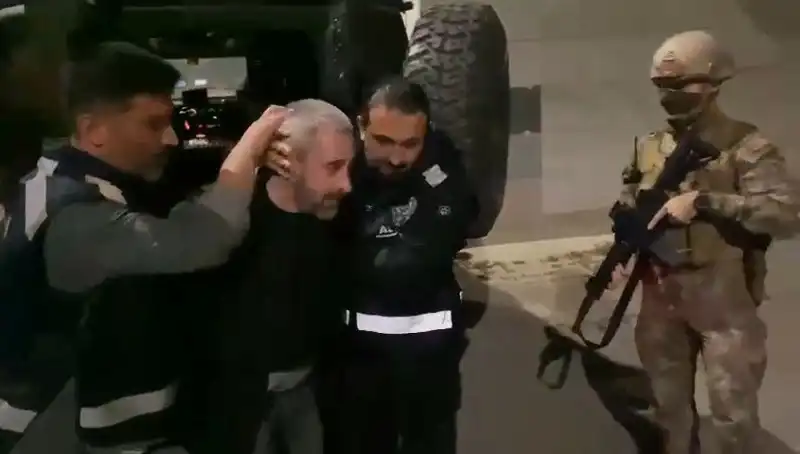 Kardeş Katili Yakalandı: 213 Saatlik Görüntü ile Gerçekler Ortaya Çıktı
