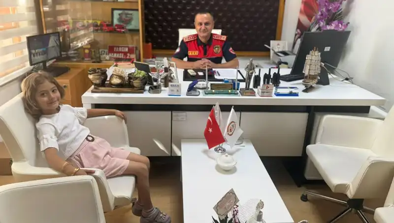 5 Yaşındaki Aslı'nın Kahramanlığıyla Köyü Küller İçinden Kurtuluş Hikayesi