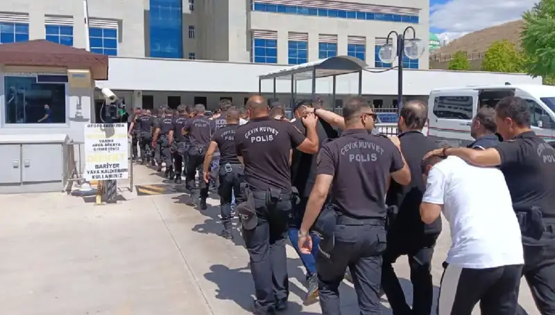 Ankara'da Haraç Çetesi Operasyonu: Avukatların da İçinde Olduğu Şok Detaylar