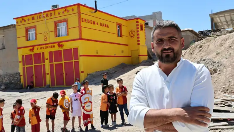 Fanatik Taraftarın Evinin Dış Cephesinde Icardi ve Osimhen Rüzgârı Esti!