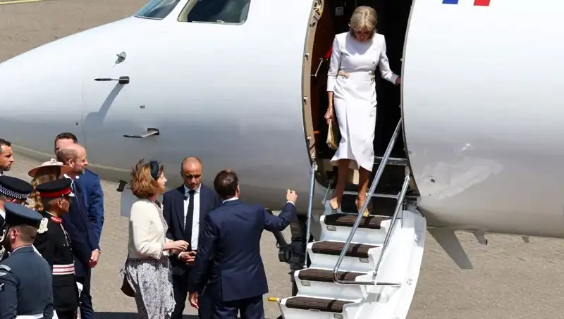 Macron Çiftinde İlişki Krizi: Eşi Görmezden Gelince Olanlar Oldu